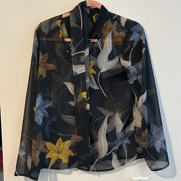 Marciano Los Angeles Sheer Top Size 38 - Picture 5 of 7